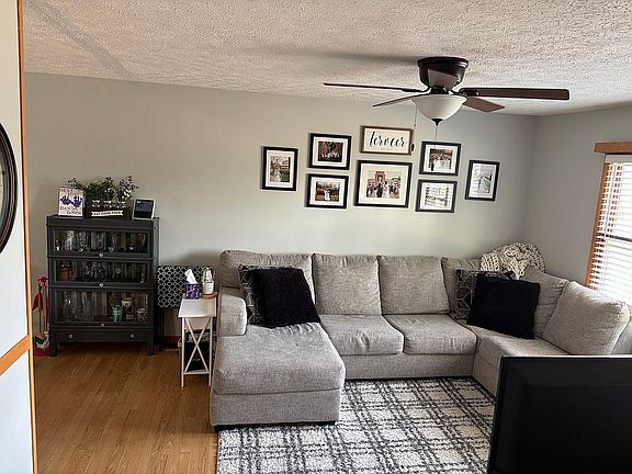 5th image of 1404 W 48th St