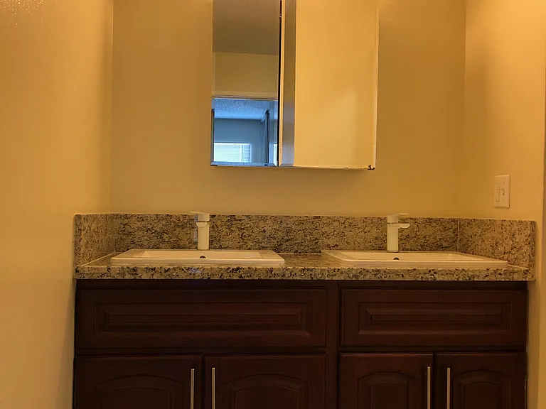 2230 Dwight Way — Photo 26