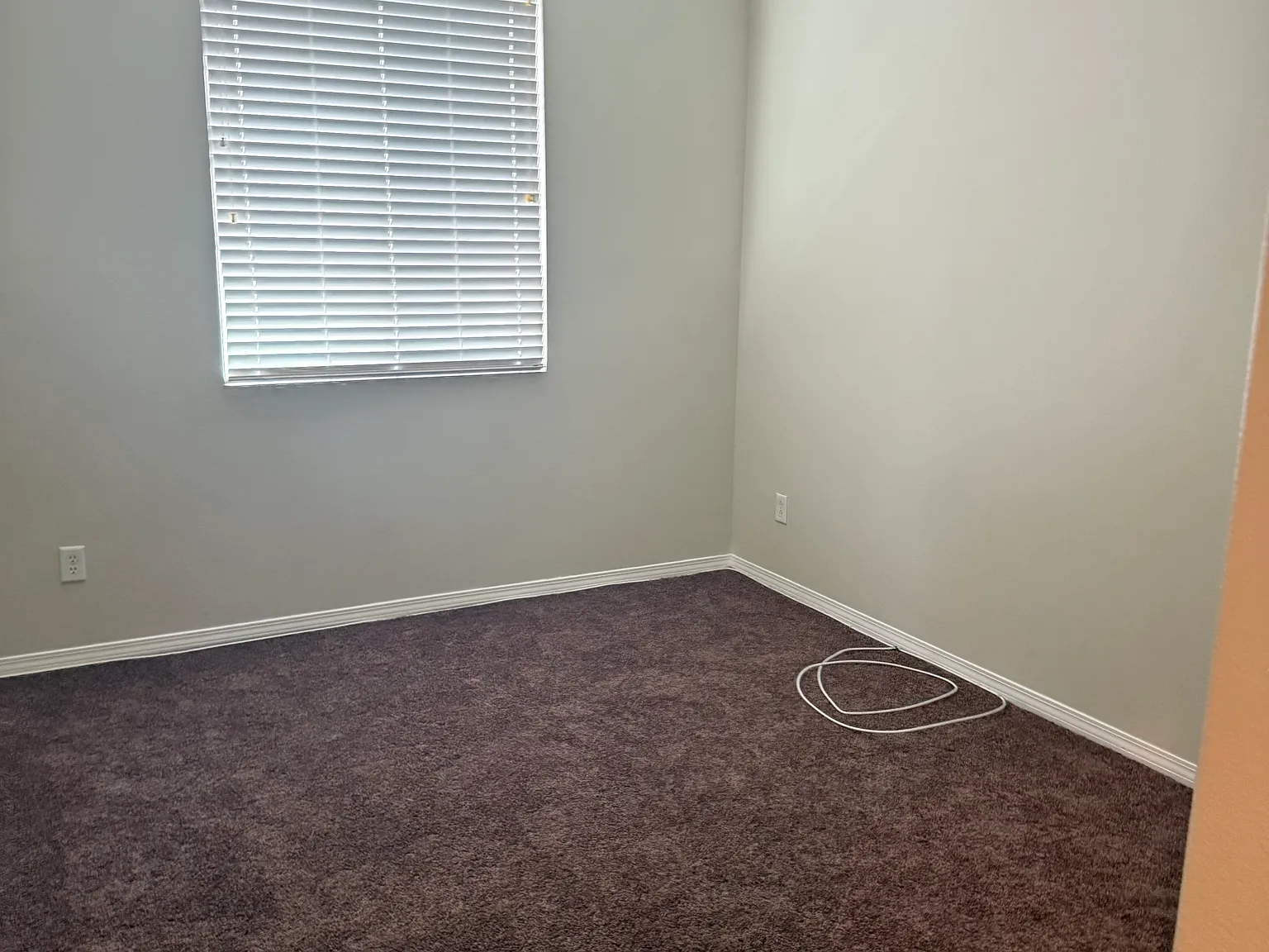 4 bed, 2672 sqft, $3,650 — Photo 4