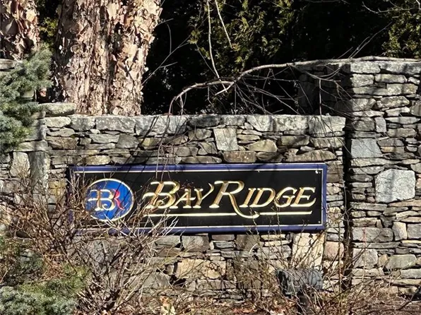 173 Bay Ridge Dr Unit 19B, Middletown, RI 02842