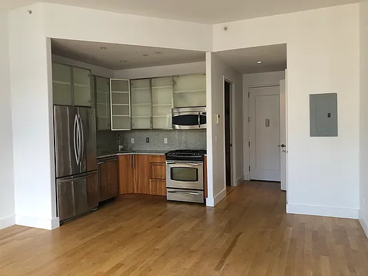 Rented by City View Living | media 29