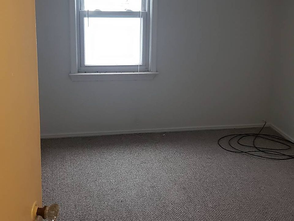 Upstairs Bedroom