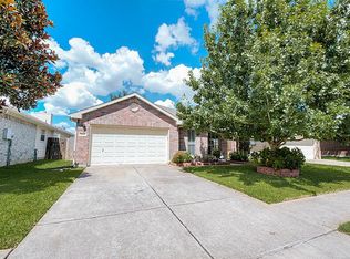 8902 Sage Place Dr, Houston, TX 77071