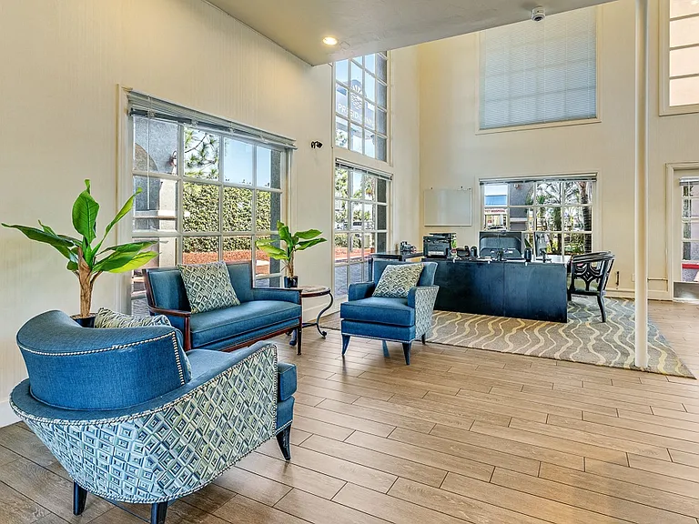 The Presidio Apartments — Photo 1