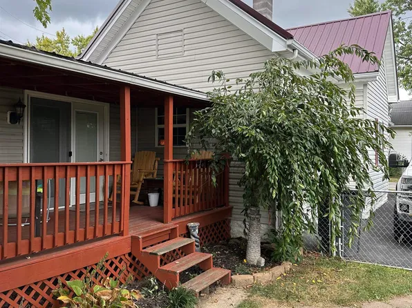 615 W 18th St, Connersville, IN 47331