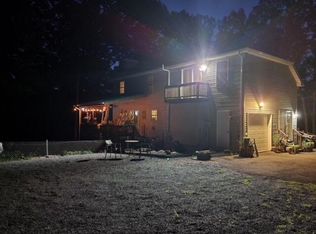 2413 Leisure Ln, Stroudsburg, PA 18360