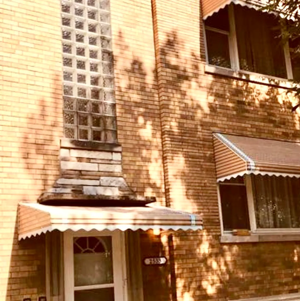 2533 S 57th Ct — Photo 1