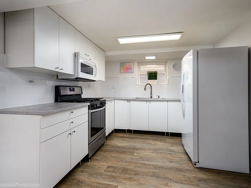 New kitchen