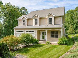 92 Bette Dr, Manchester, CT 06040