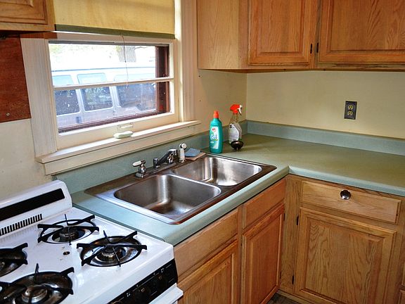4th image of 3100 Bethel Blvd