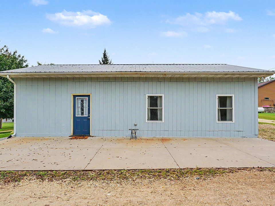 1st image of 9091 River Ln