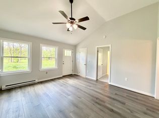 99 Municipal Dr APT 1B, Phillipsburg, NJ 08865