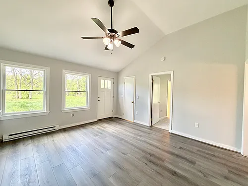 99 Municipal Dr #1B Photo 1