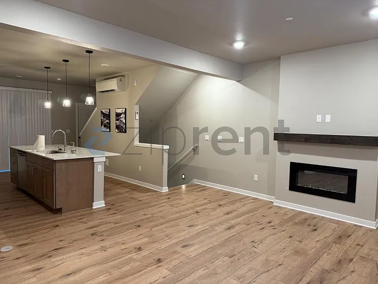 13707 Manor Way #F6 — Photo 6