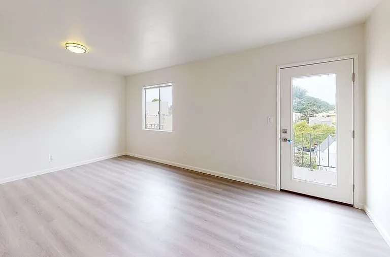410 Evelyn Ave — Photo 11