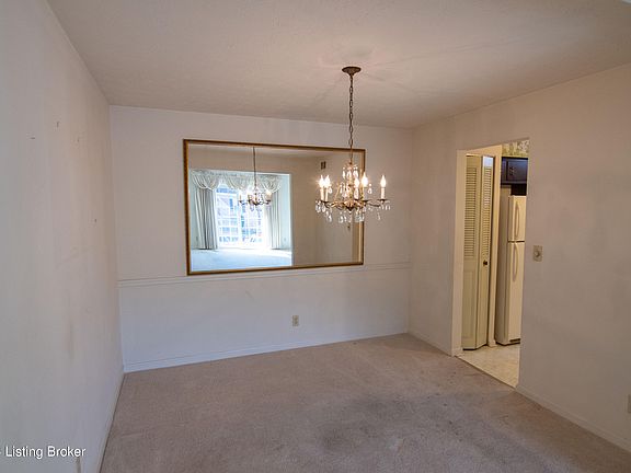 3rd image of 311 Chanel Ct APT 1
