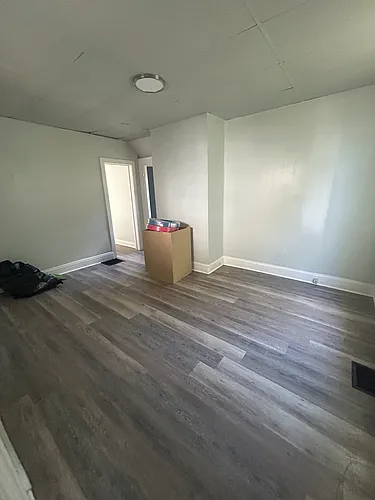 506 Maple St Photo 1
