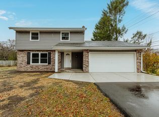 439 West Mall ROAD, Glendale, WI 53217