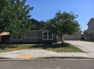 6516 Enzian Falls Dr, Pasco, WA