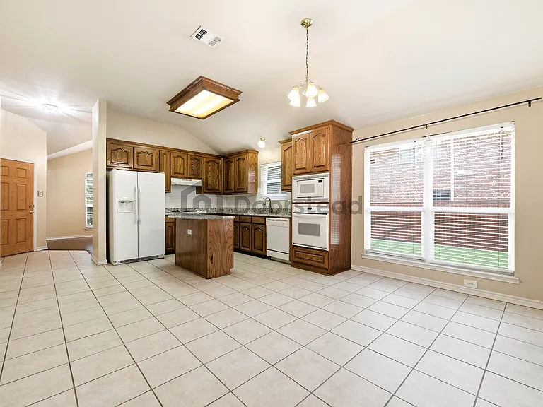 15809 Ducote Dr — Photo 19