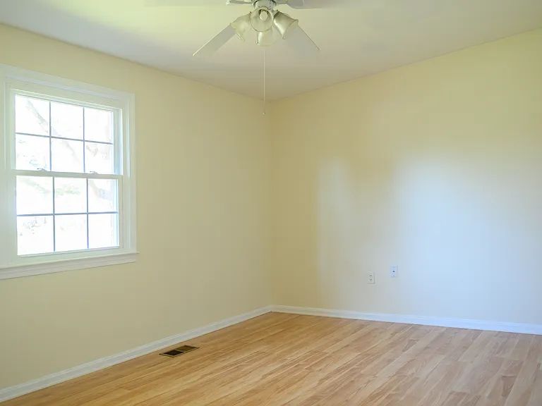3643 Morningview Ct — Photo 11