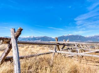 895 Moon Shadow Ln, Stevensville, MT 59870
