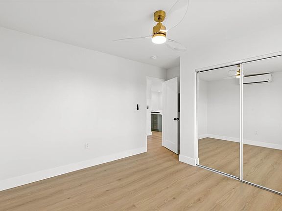 4th image of 785 Lemon Ave #3-4