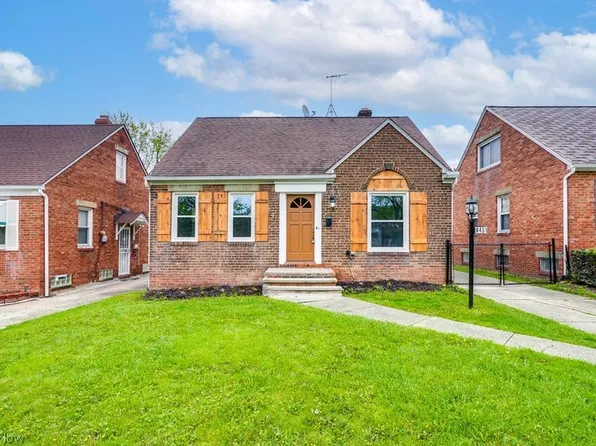 4451 W 57th St, Cleveland, OH 44144