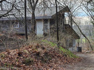 12776 Buno Rd, Milford, MI, 48380