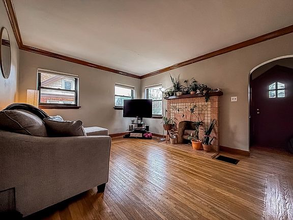 4th image of 5053 Western Hills Ave