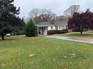 1425 Brookville Ln, Lynchburg, VA 24502