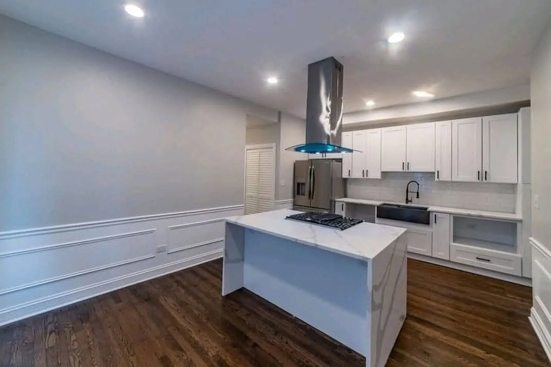 3 bed, 1600 sqft, $2,500 — Photo 2
