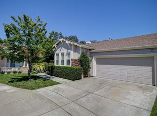 1807 Bella Vista Way, Santa Rosa, CA 95403
