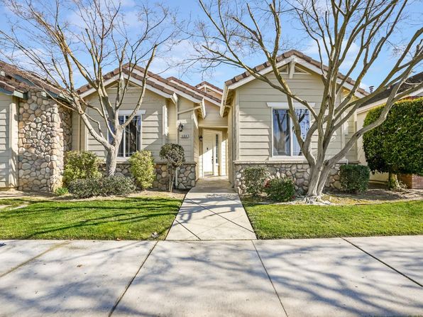 1694 Calhoun Ave, Ripon, CA 95366