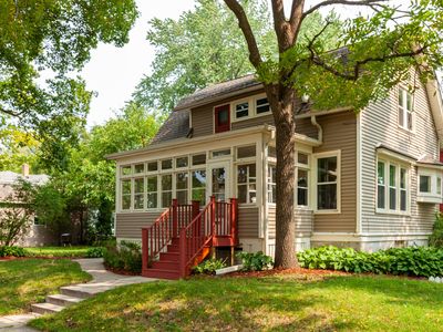 604 N 59th St, Wauwatosa, WI, 53213