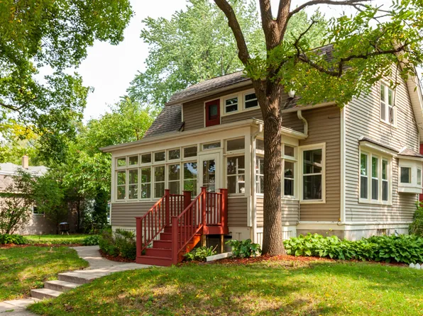 604 N 59th St, Wauwatosa, WI 53213