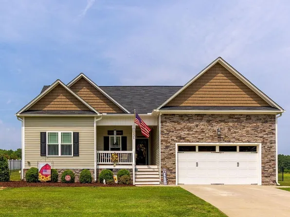 409 Cotton Mill Dr, Zebulon, NC 27597
