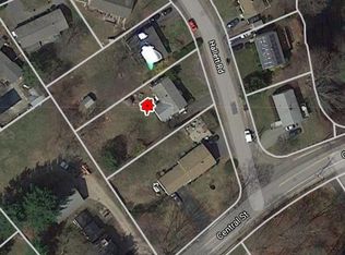 8 Hallett Rd, Framingham, MA 01701