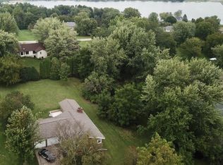 1733 Lake Summerset Rd, Davis, IL 61019