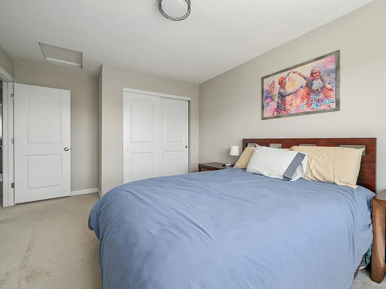 1033 Quarry Oak Dr — Photo 7