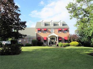 3763 Lindy Dr, Orefield, PA 18069