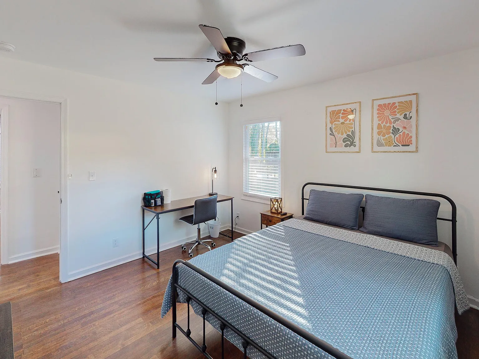 4 bed, 2.0 bath, 1845 sqft, $897 — Photo 2