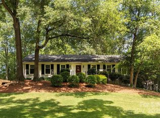 1427 Worcaster Pl, Charlotte, NC 28211