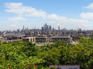305 Manhattan Ave #2B, Union City, NJ 07087