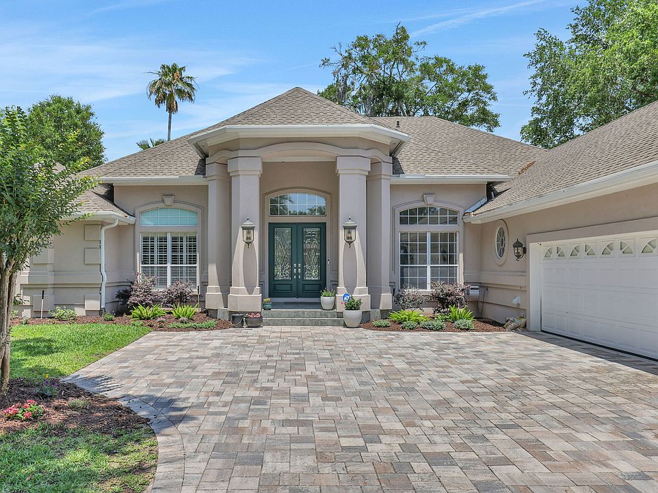 1st image of 13649 Marsh Harbor Dr N