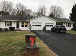 84 Woodin Rd #A, Clifton Park, NY 12065