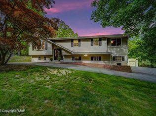 1145 Freda Ln, East Stroudsburg, PA 18301