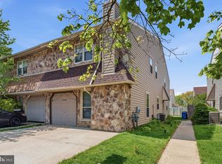 10222 Dedaker St, Philadelphia, PA 19116