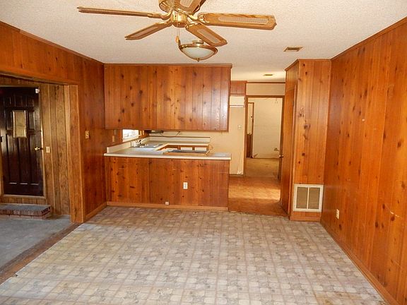 5th image of 3208 Rosewood Ave