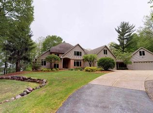 3385 Maryknoll Ct, Green Bay, WI 54313
